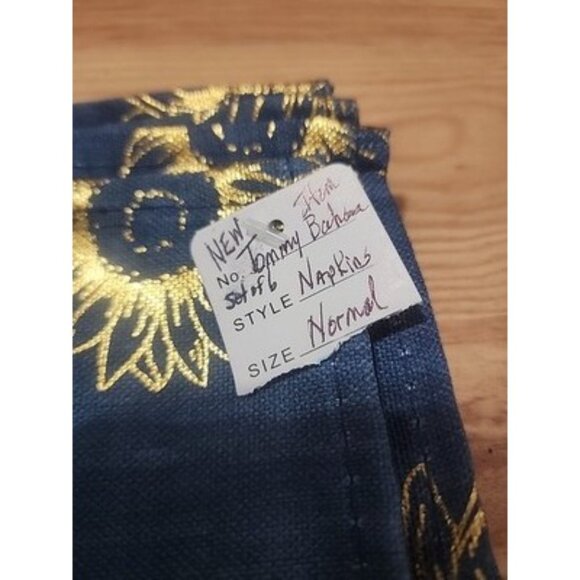 Celestial Tommy Bahama New Large Napkins Or Placemats Set of 6 Blue And Gold - Picture 5 of 6